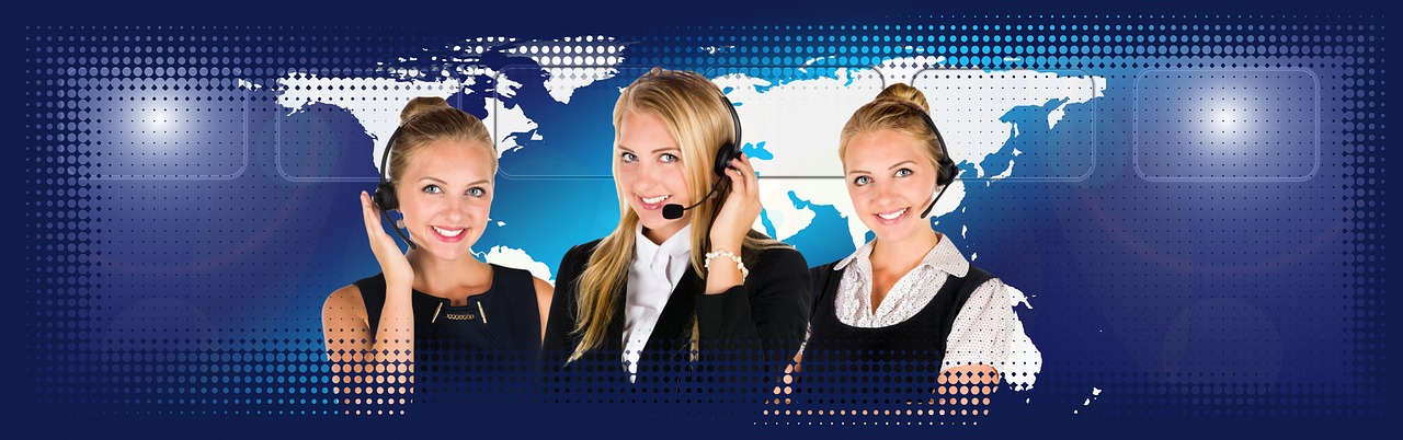 call center, headset, woman-2275745.jpg